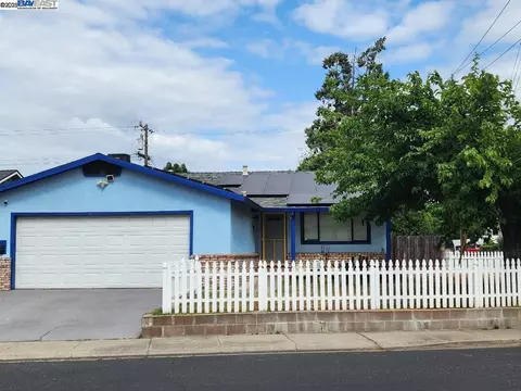 406 Elm, Manteca, CA 95336 photo 1