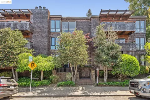 742 Wesley Way #3E, Oakland, CA 94610