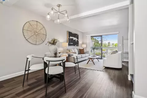 1024 Imperial Pl, Hayward, CA 94541