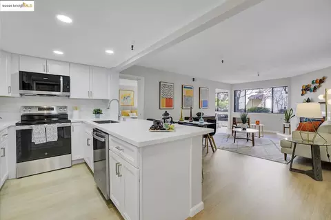 545 Pierce St #1102, Albany, CA 94706