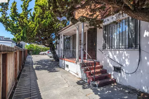 1427 65th Ave, Oakland, CA 94621 photo 1