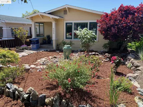 906 Carmel Ave, Albany, CA 94706