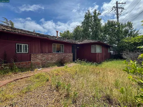 2210 Pleasant Hill Rd, Pleasant Hill, CA 94523