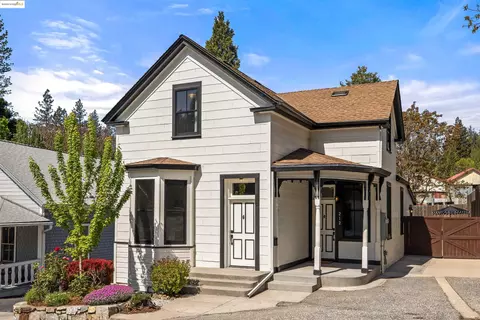 212 S Pine St, Nevada City, CA 95959