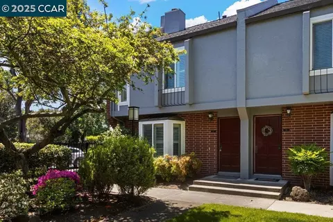 22 Sierra Ln, Walnut Creek, CA 94596