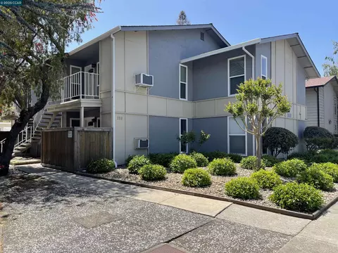 159 Virginia Hills Dr, Martinez, CA 94553
