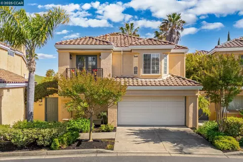 122 Cortona Dr, San Ramon, CA 94582