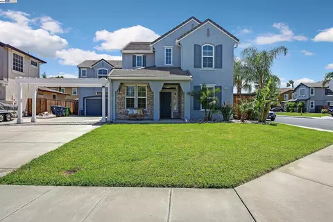 1304 Pyrenees St, Tracy, CA 95304 photo 1