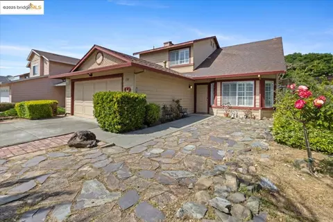 238 Genoa Ct, Vallejo, CA 94589 photo 1