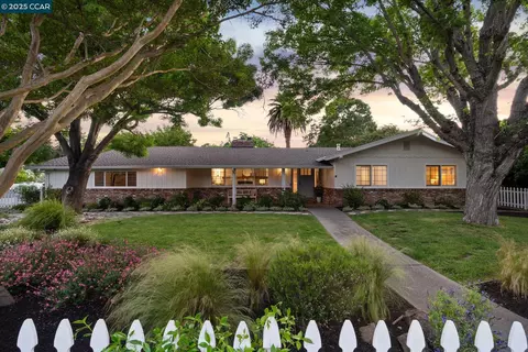 559 Silverado Dr, Lafayette, CA 94549 photo 1