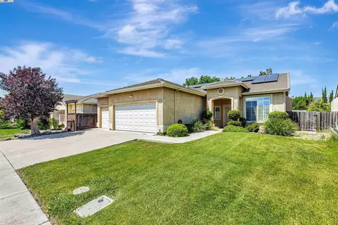 3347 Mcvie Dr, Stockton, CA 95212