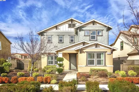 2239 Jessica Way, Tracy, CA 95377
