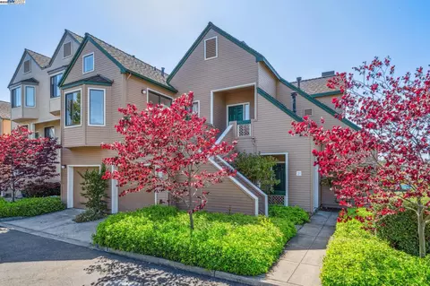 23 Kingsbury Ct, Alameda, CA 94501