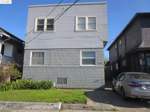 3906 Lusk St, Oakland, CA 94608