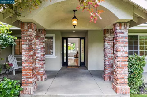 1450 Finley Ln, Alamo, CA 94507