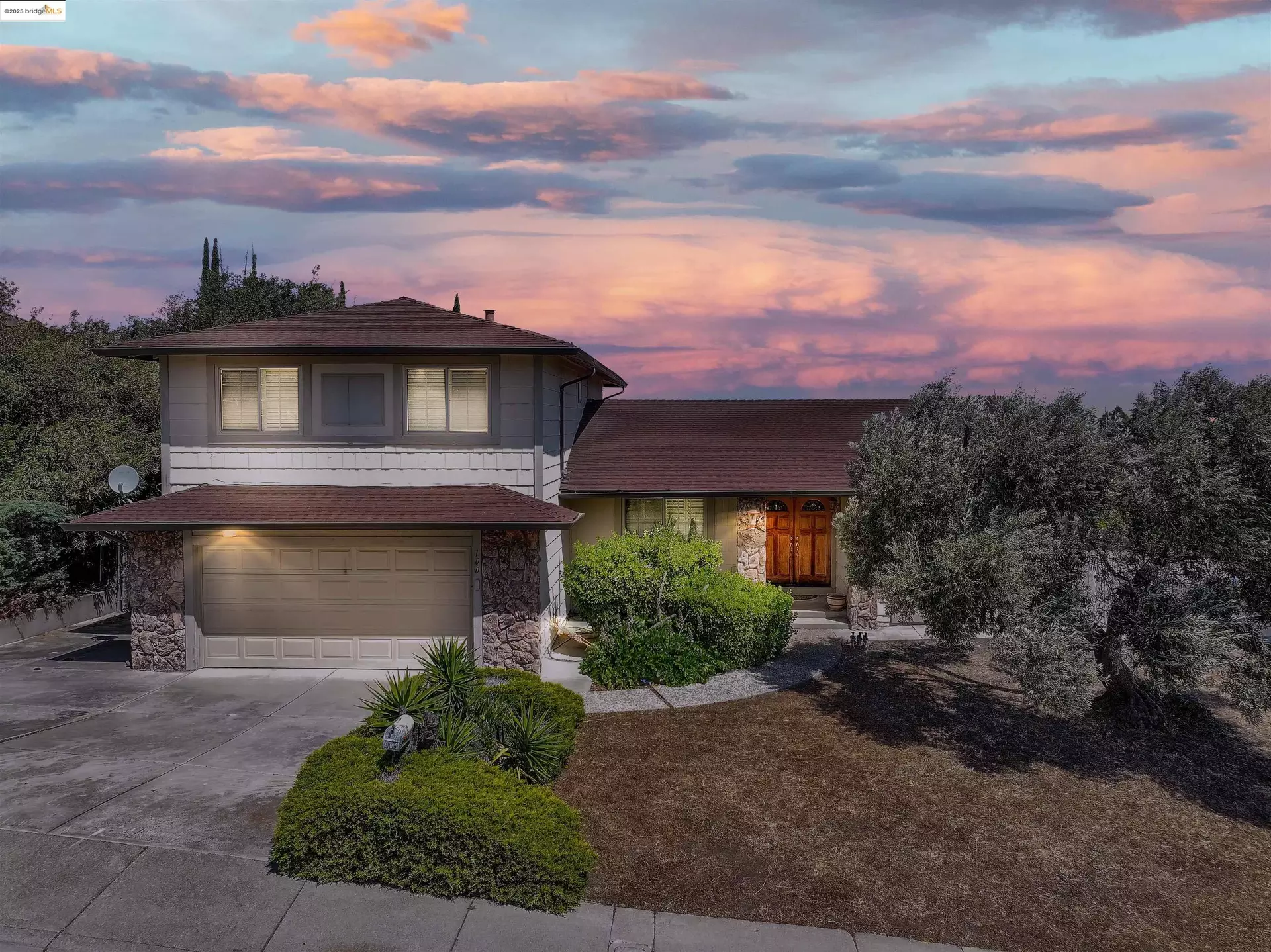 100 Yellowood Pl, Pittsburg, CA 94565 | 52 Photos - Movoto