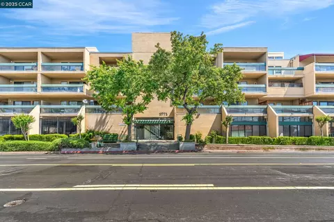 1771 Broadway St #126, Concord, CA 94520