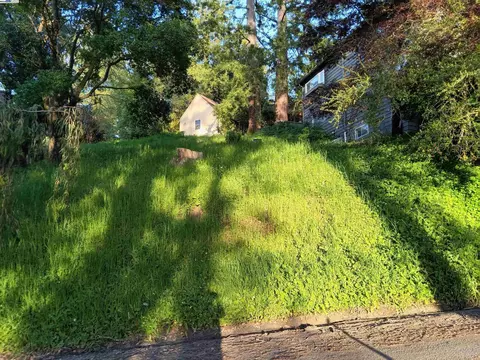 1375 Queens Rd, Berkeley, CA 94708 photo 10