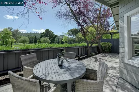 2504 Saklan Indian Dr, Walnut Creek, CA 94595