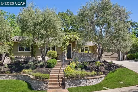 390 Castello Rd, Lafayette, CA 94549 photo 1
