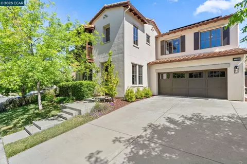 3134 Olympic Rd, Fairfield, CA 94534 photo 1
