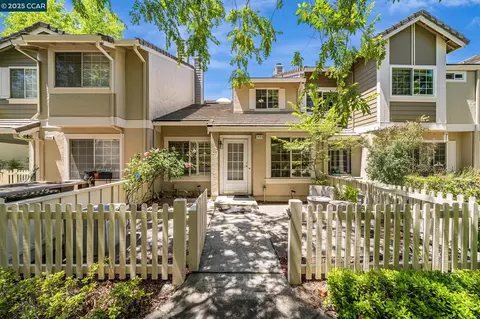 7464 Oxford Cir, Dublin, CA 94568 photo 1