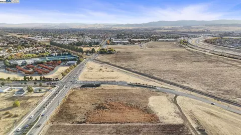 Empire Ave, Oakley, CA 94561 photo 17