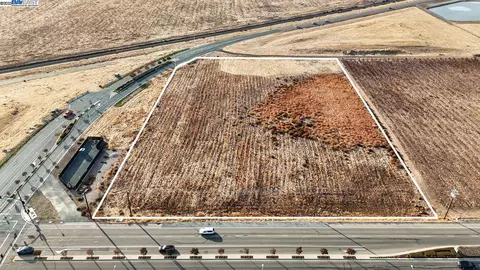 Empire Ave, Oakley, CA 94561 photo 4