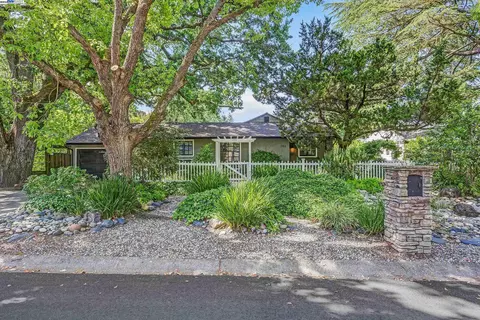 203 Roberta Ave, Pleasant Hill, CA 94523