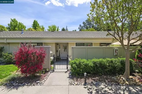 2109 Tice Creek Dr #3, Walnut Creek, CA 94595