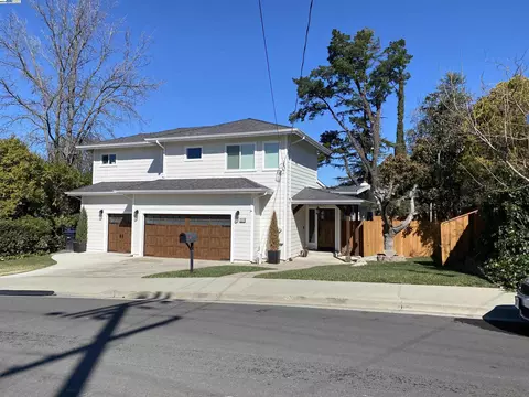 588 E Angela St, Pleasanton, CA 94566 photo 1