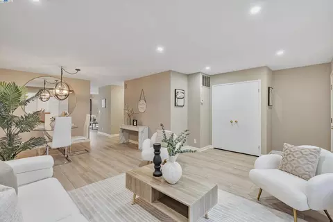 32 Parkview Ter, San Pablo, CA 94806