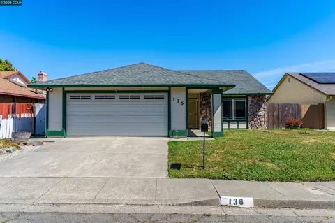 136 Carnation Cir, Vallejo, CA 94589 photo 1