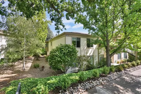 2841 Ptarmigan Dr #1, Walnut Creek, CA 94595
