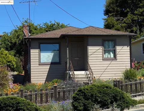 1338 S 58th St, Richmond, CA 94804