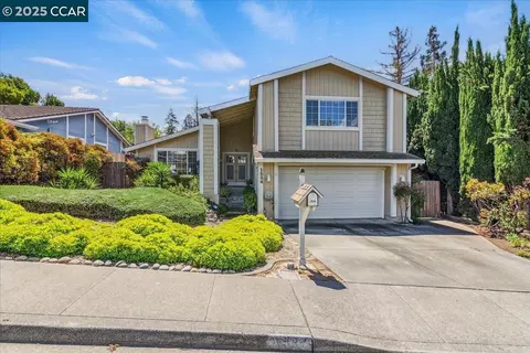1534 Ridgewood Dr, Martinez, CA 94553 photo 1