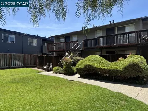 1060 Oak Grove Rd #10, Concord, CA 94518
