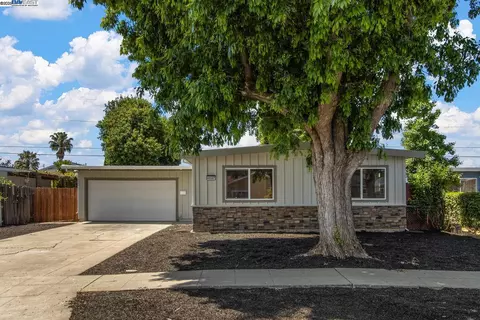 40167 Barbara St, Fremont, CA 94538 photo 1