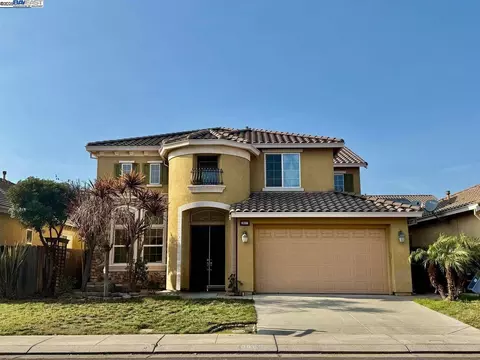 3017 Roslyn Dr, Modesto, CA 95355 photo 1