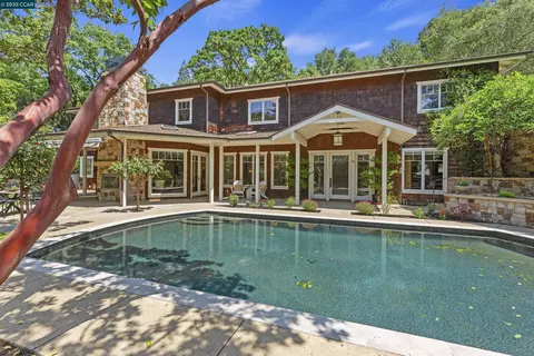 1754 Reliez Valley Rd, Lafayette, CA 94549