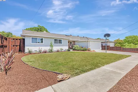 37972 Ballard Dr, Fremont, CA 94536
