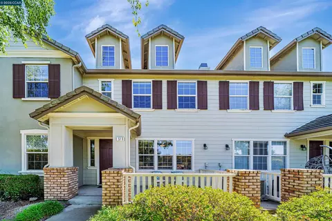 513 Joree Ln, San Ramon, CA 94582