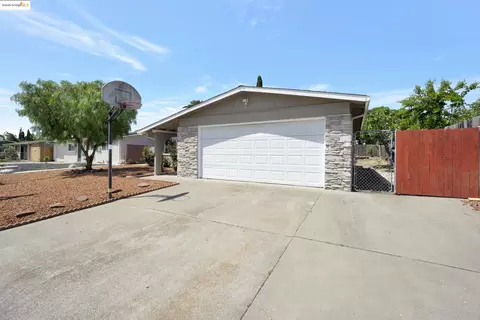 2049 Plum Tree Way, Fairfield, CA 94533 photo 1