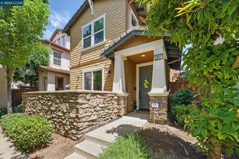 2941 Kobio Dr, Concord, CA 94519 photo 1
