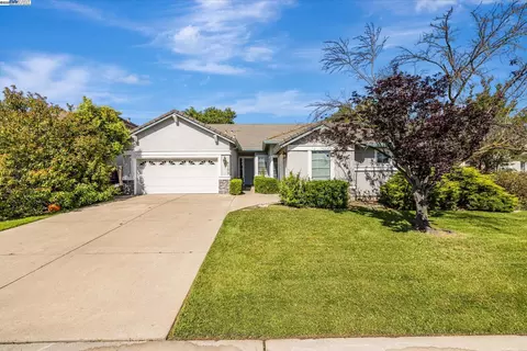 4609 Carrigan Ln, Carmichael, CA 95608 photo 1