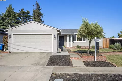 88 Ganton Ct, Hayward, CA 94544