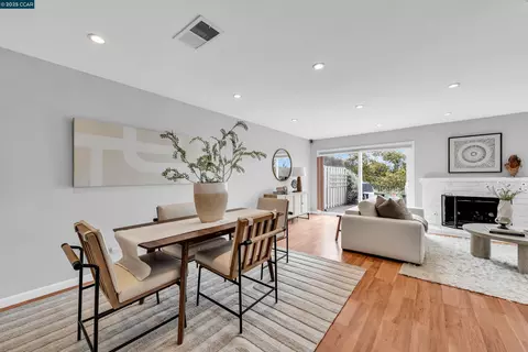 31 Turtle Creek St, Oakland, CA 94605