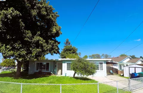 267 Jerilynn Ln, Hayward, CA 94541 photo 1