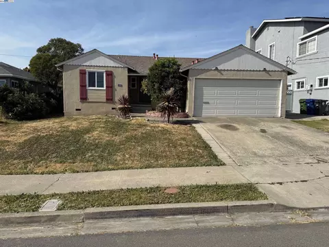4060 Meadowview Dr, Castro Valley, CA 94546 photo 1