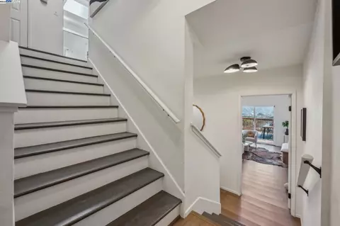 471 Joost Ave, San Francisco, CA 94127 photo 28